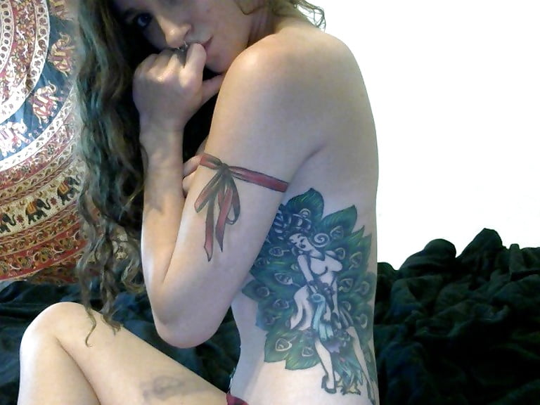 Sex Teen Slut aka Wanderluststardust Selfies image