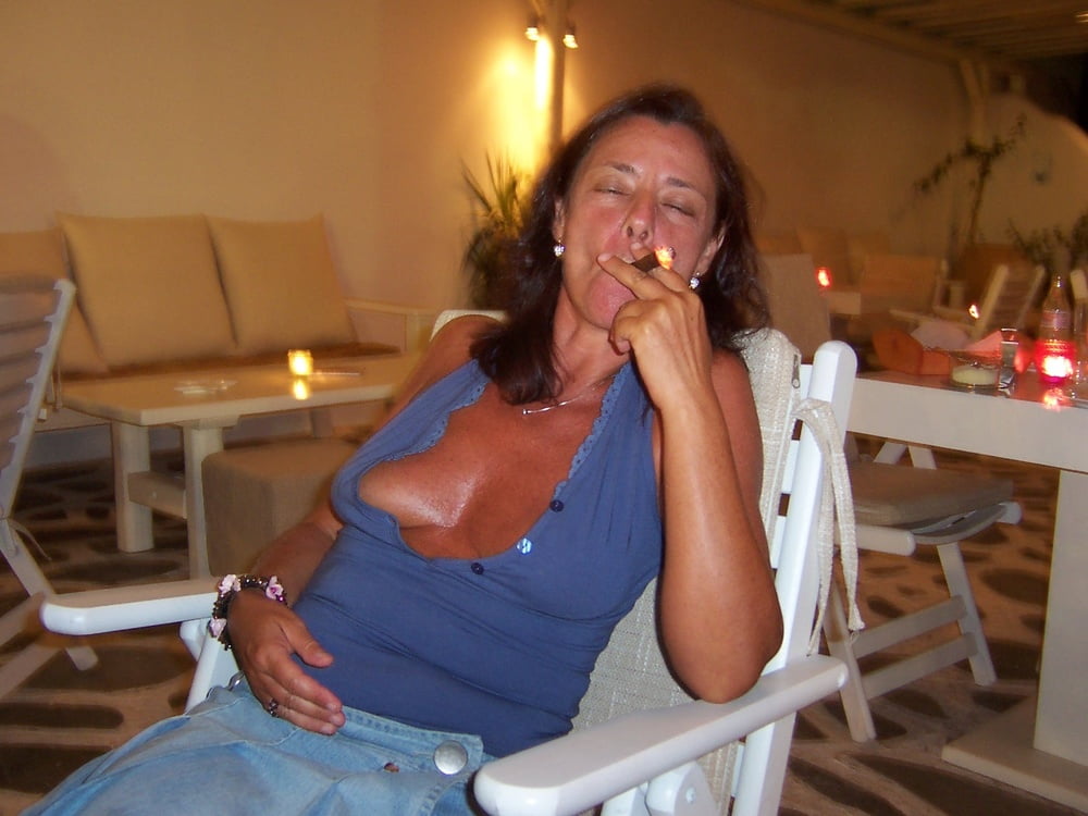 13. Hot Italian wife poses 4 hubby - 165 Photos 