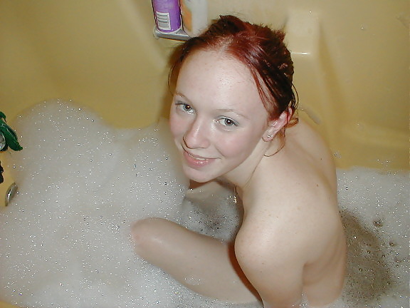 Sex Amateur Redhead Amber image