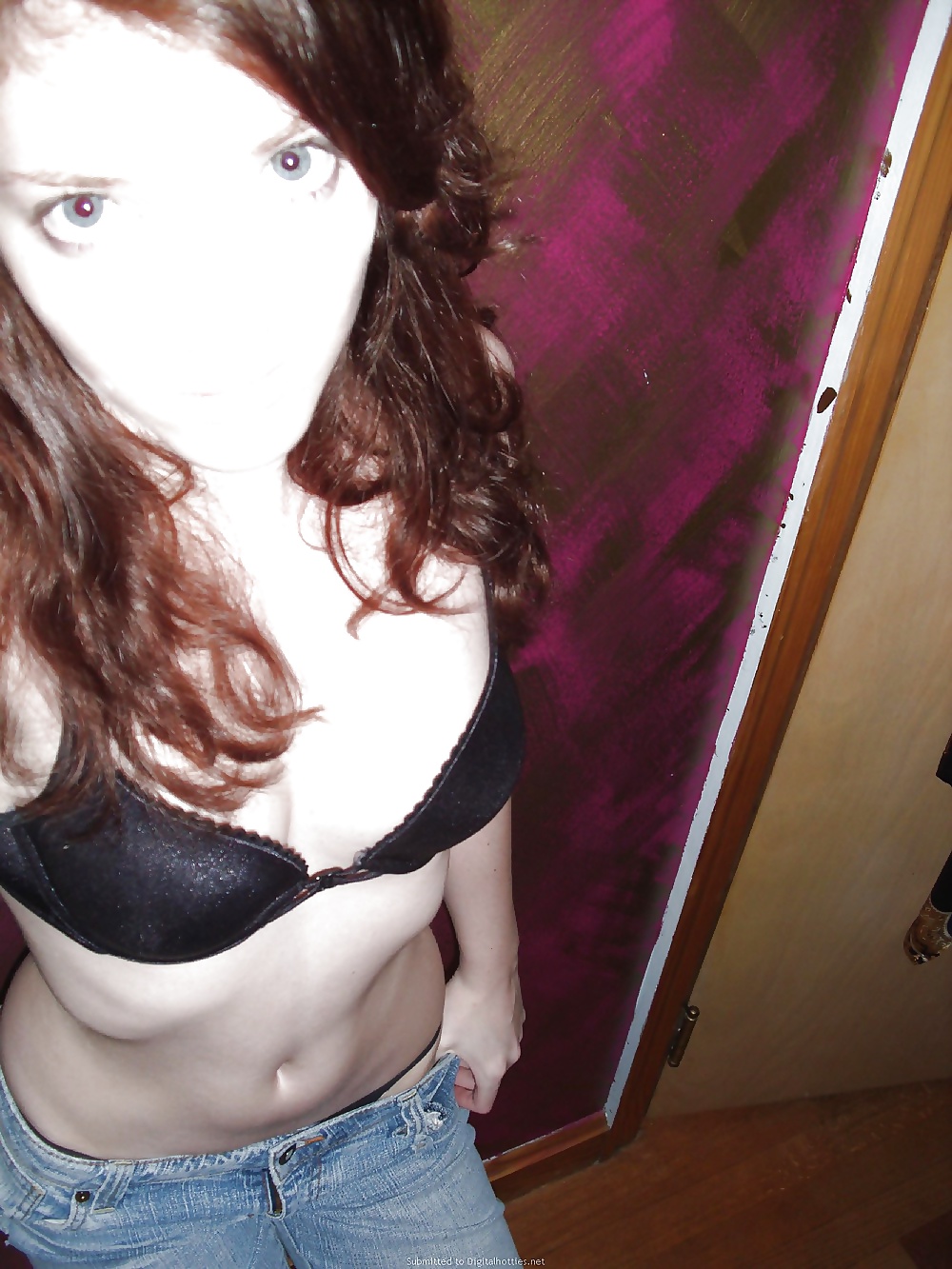 Sex PRIVATE TEEN SELFIES image