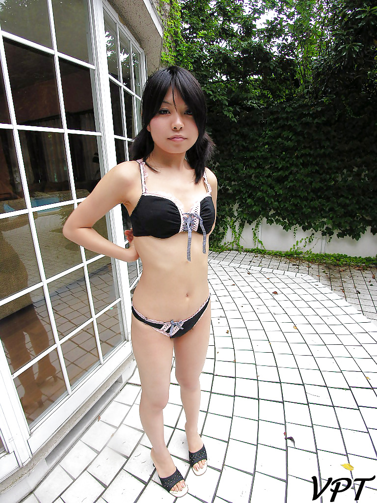 Sex Japanese amateur outdoor 016 image