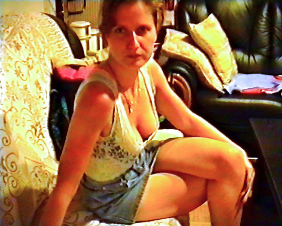 Sex KEY - Skirts 0002 Homeslut Shows Herself in Various Minis image