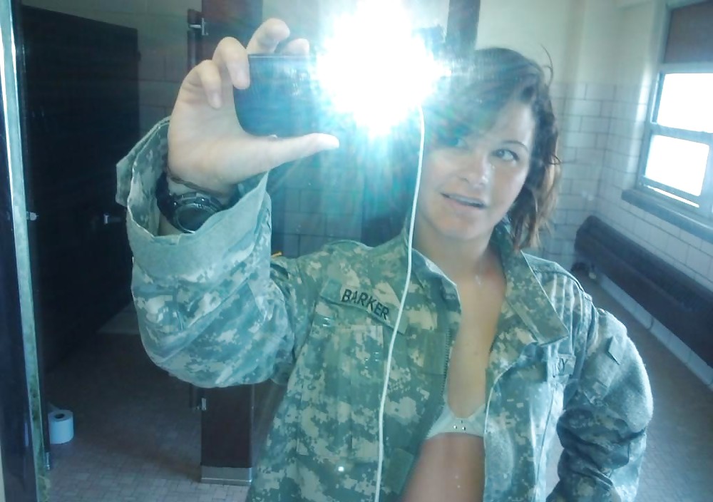 Sex Army Girl 4 image