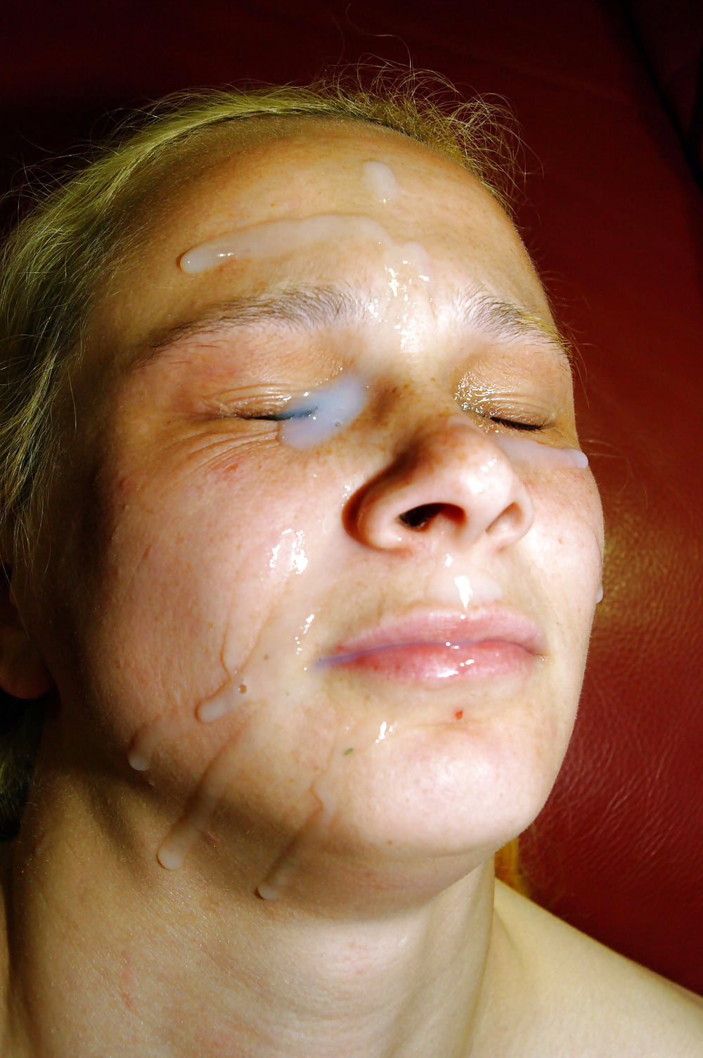 Sex Woman slave exposed BDSM image