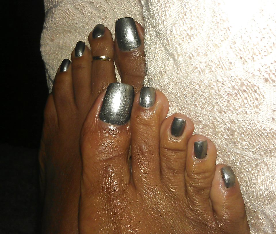 Sex black womans sexy toes image