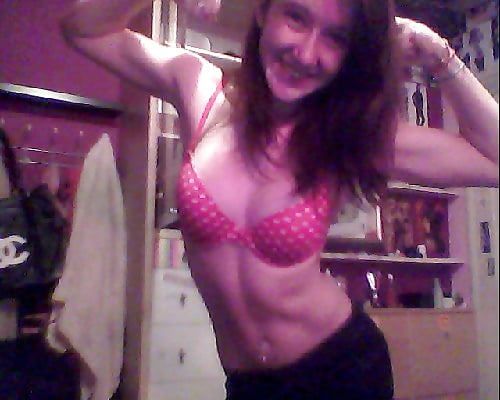 Sex A nail technician Yevgeniya (Eugenia) image