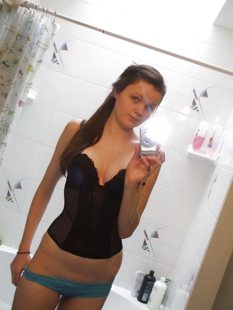 Sex The flash can't hide her image