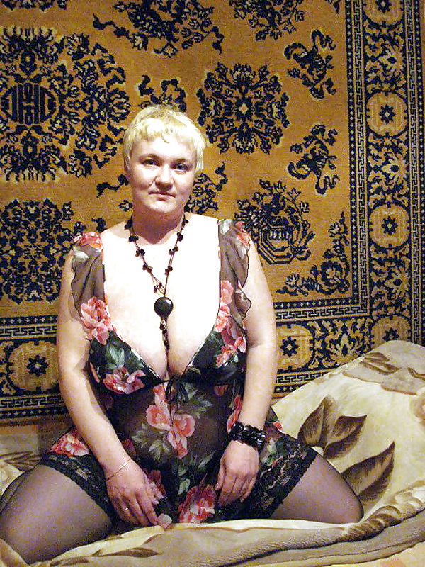 Sex Russians Mature Sexy Moms! Amateur big collection! image