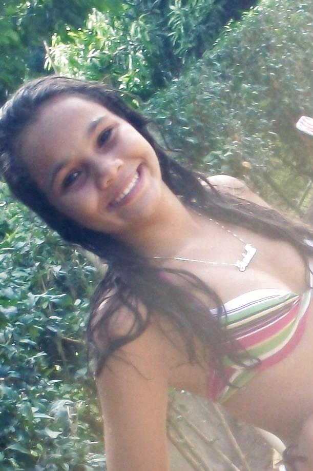 Sex FACEBOOK Izabelli B.Alves image