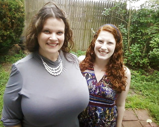 Sex Random Huge Tits X image