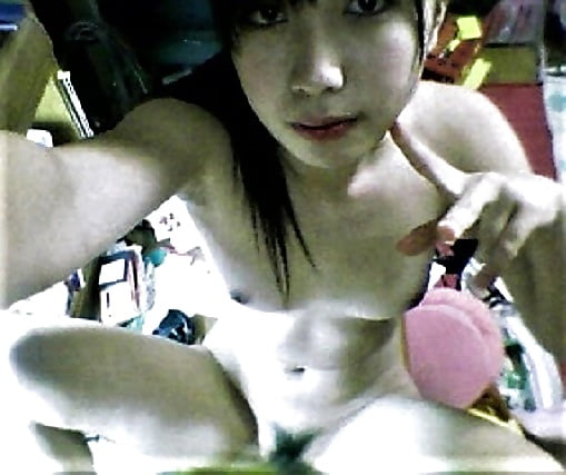 Sex Japanese Prep Girl Self Nudes on Flip Phone image