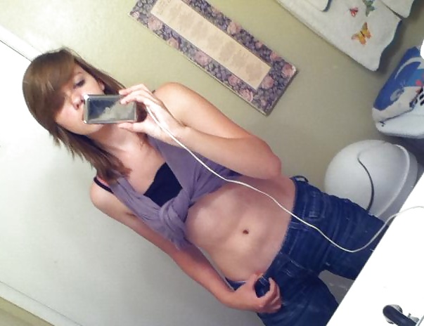 Sex Amateur Selfpics 1 image