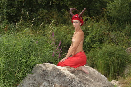 forest satyr         