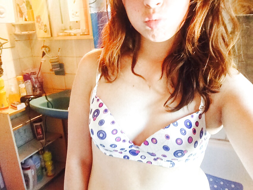 Sex camila jovencita chilena caliente image