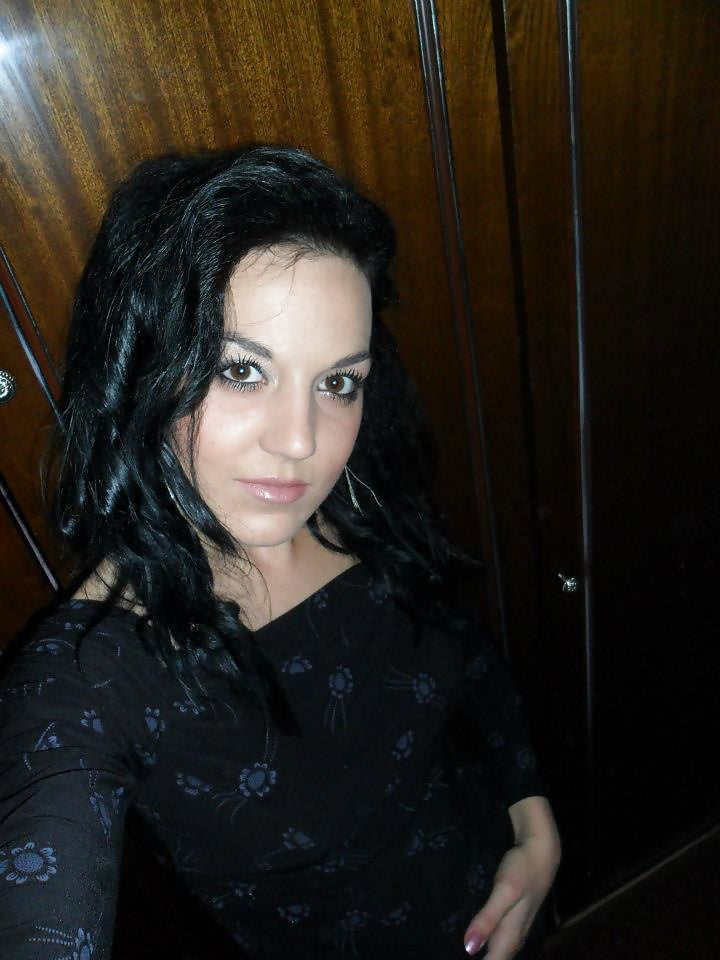 Sex Bulgarian bitch in dating site image