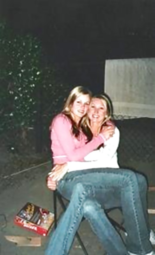 Sex Pretty Amateur Typhanie 3 image