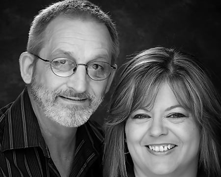 prairie village kansas couple        