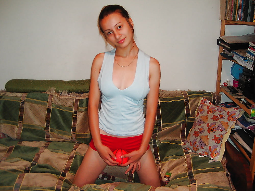 Sex Romanian Slut - Florina image