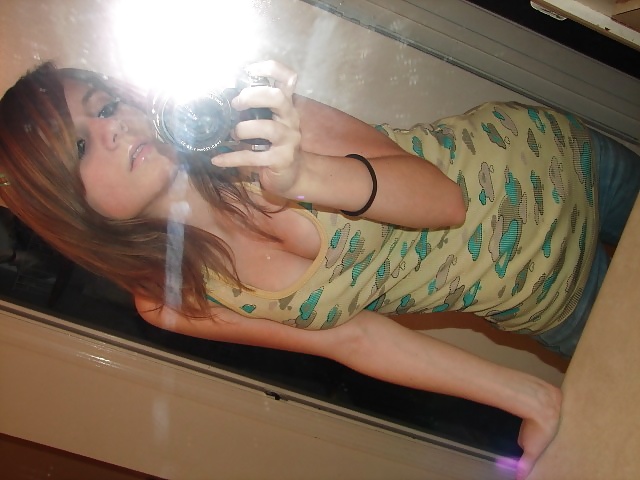 Sex Paradise teens selfshots 5 image