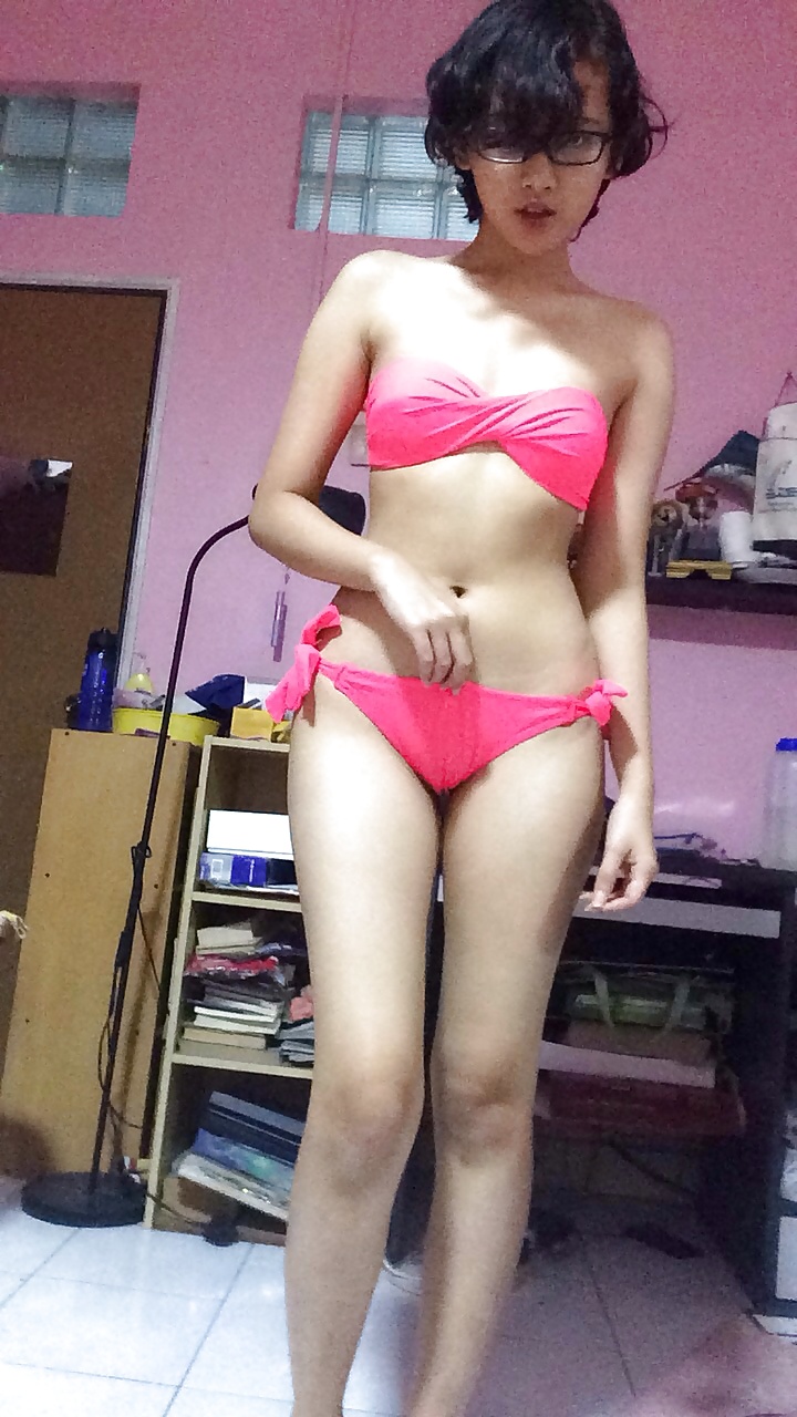 Sex Girl with Pink Bikini Teasing And Masturbating image