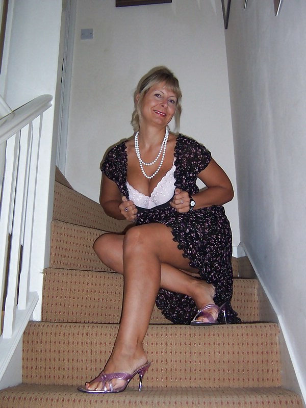 Sex Mature Cuban image