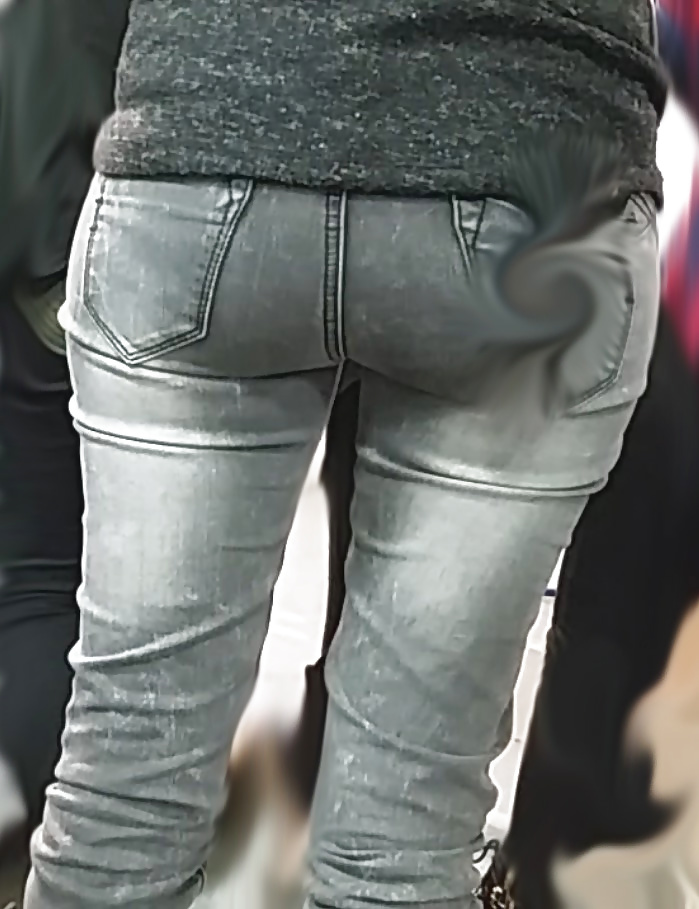 Sex des petits culs par ci par la 99 image