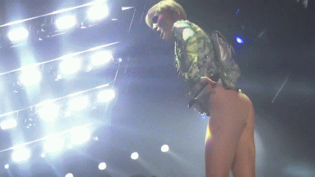 Miley cyrus nude gif