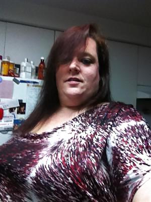 Sex A 39-Year Old Full Figured White Woman! image