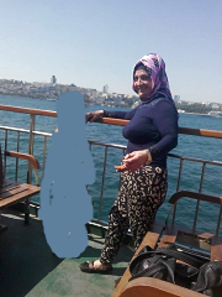 Sex Turkish hijap milf 2 image