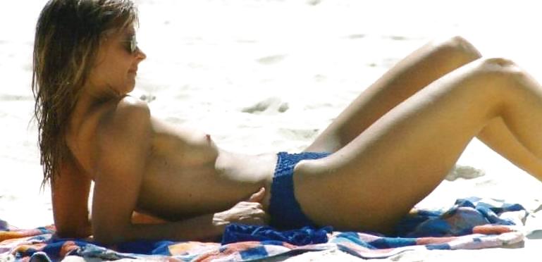 Sex Topless Girls! image