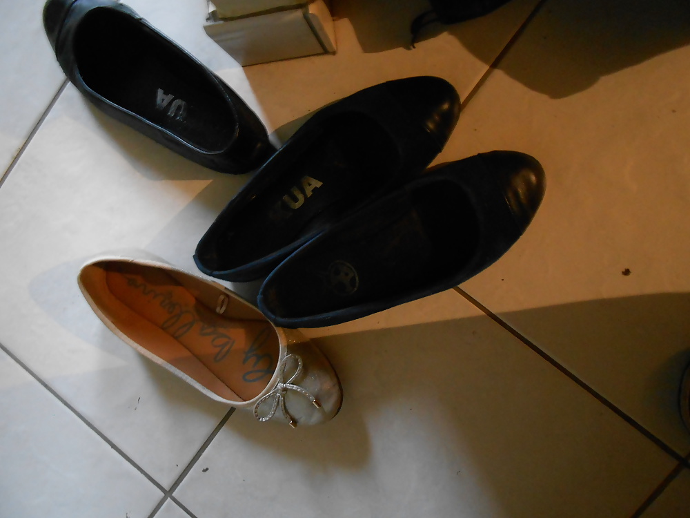 Sex je decharge dans ses ballerines image