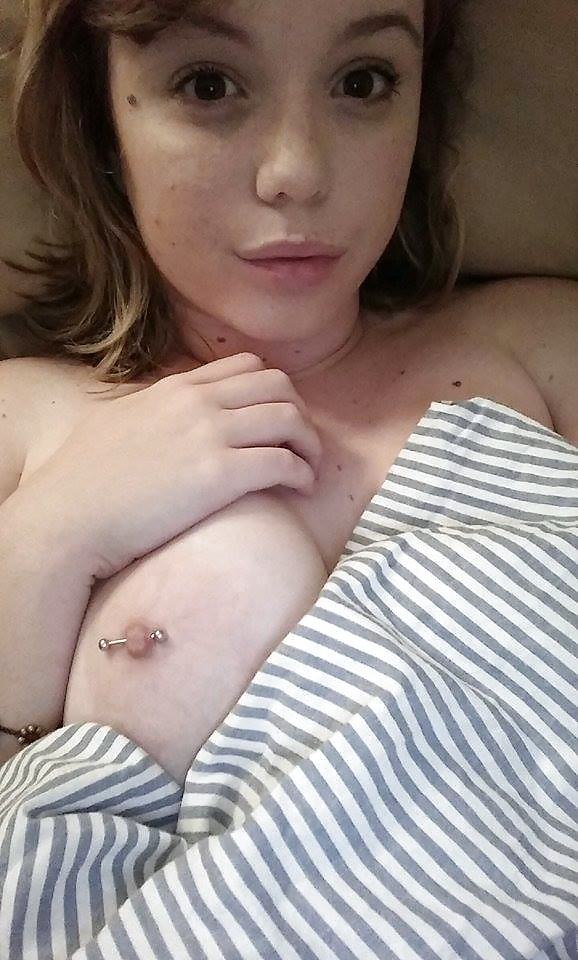 Sex Hot Busty Amateur image