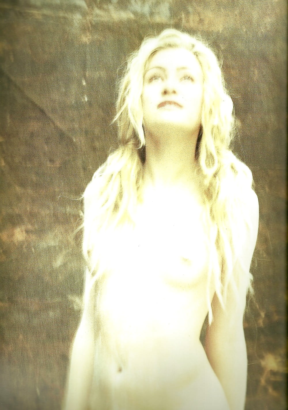 Portia De Rossi Nude Fakes.