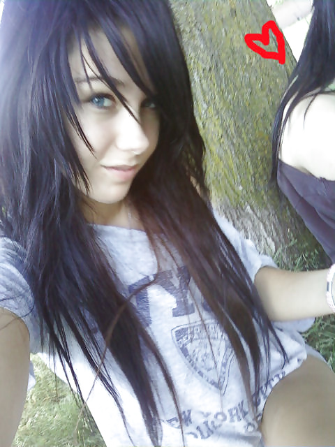 Sex EMO Queen Bailey (NonNude) image