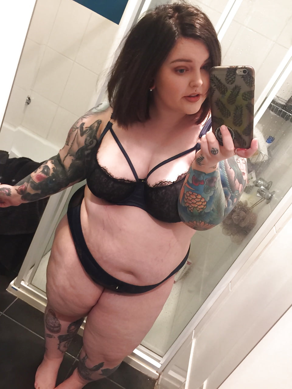 Sex Selfie Amateur BBWs, Curvy and Thick! - vol 65! image