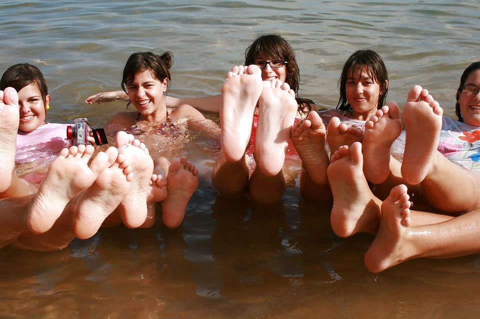 Sex I fucking Loooove Teen Feet image