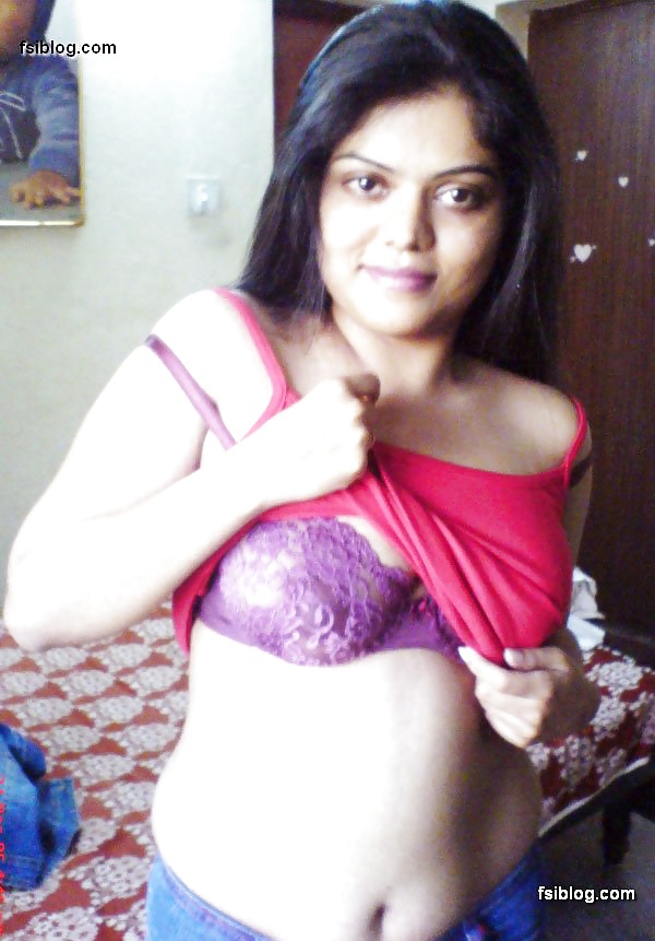 Sex Hot Sri Lankan Models (Non-Nude) image