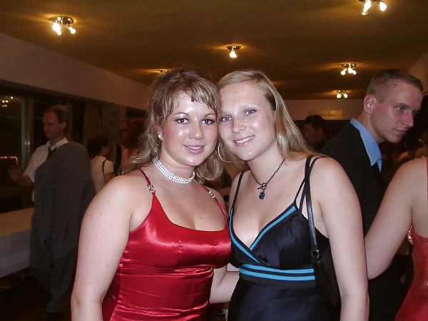 Sex Welche ist geiler (Which one is hotter) 2 ? image