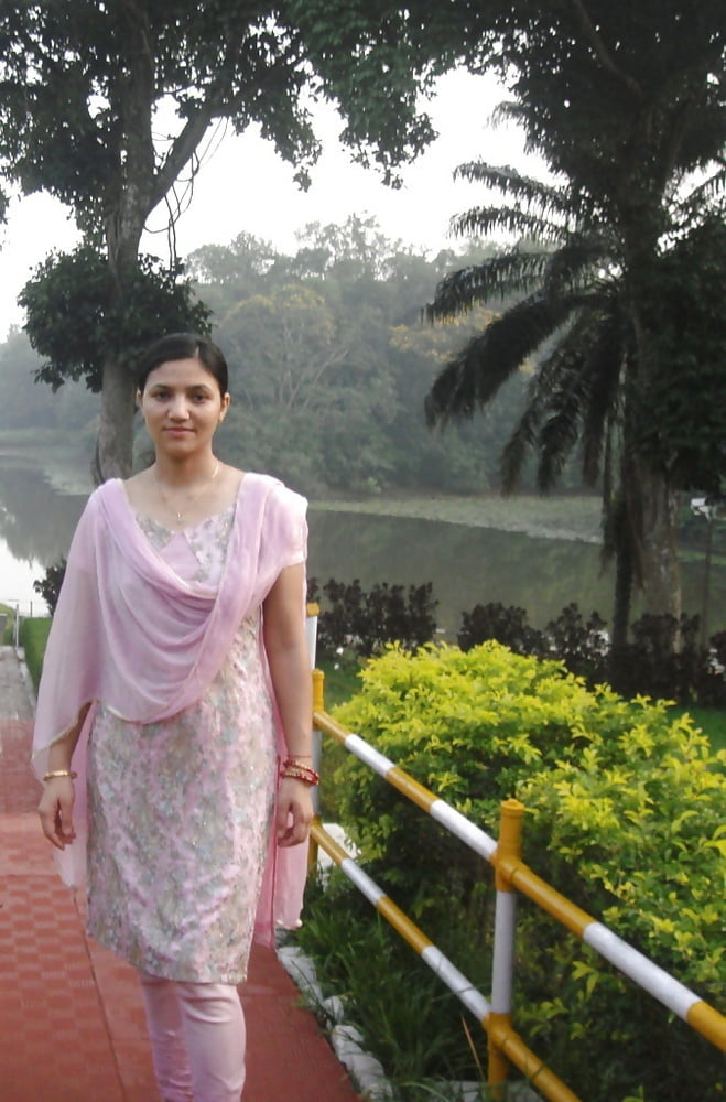 Salma Khanam A Muslim Porn Star In Indian Sarees 15 Photos Xxx Porn