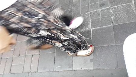 Turkish milf feet foot ayak candid