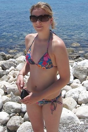 Sex Hot bikini chick image