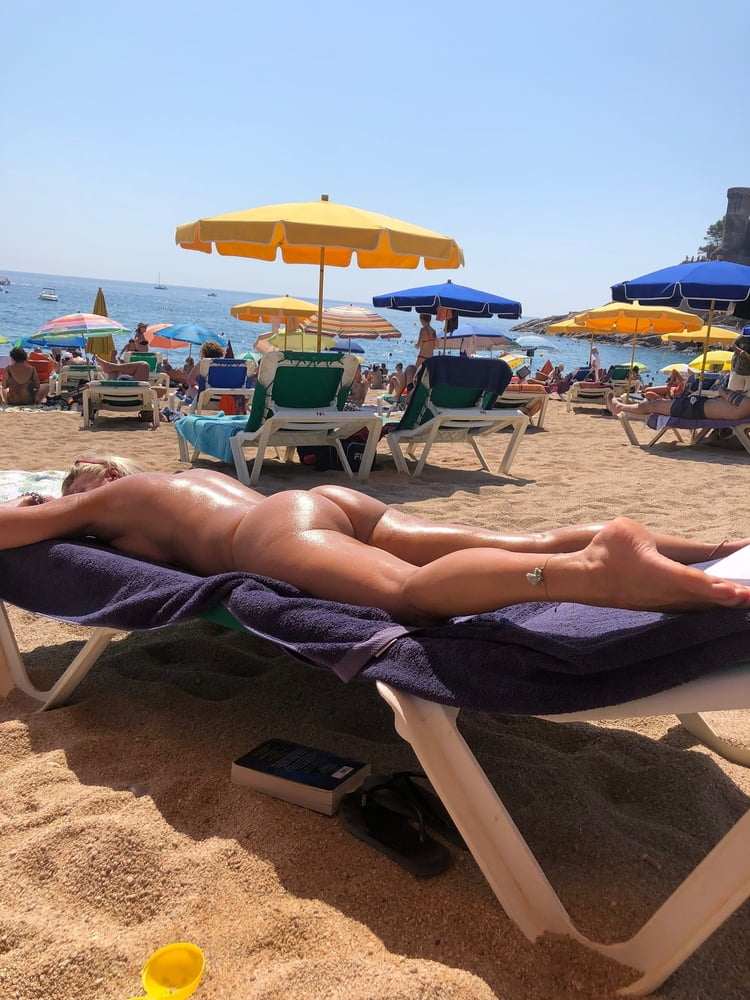 Gilf on Vacation - 30 Photos 