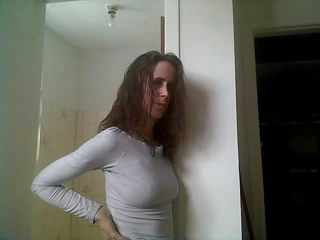 Sex Slut mom3 non nude image