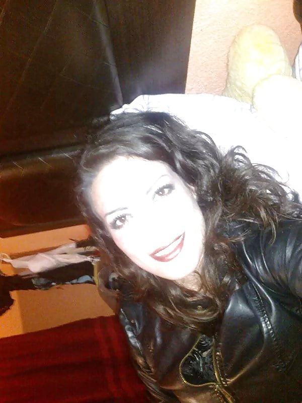 Sex Mexican MILF image