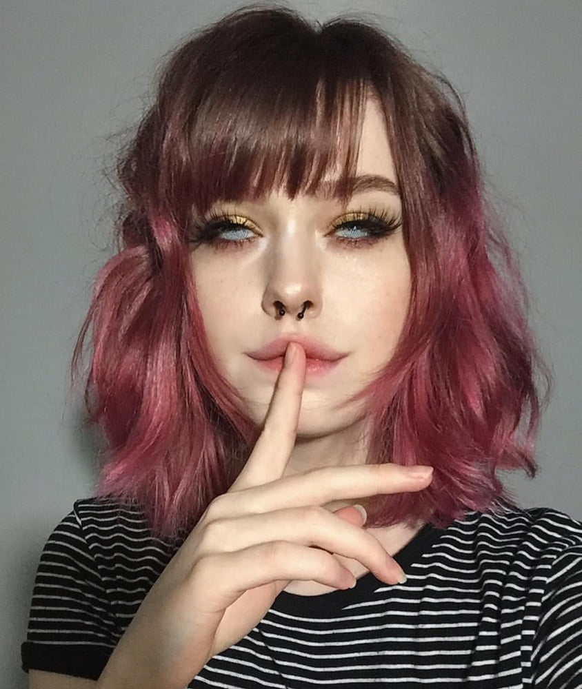 HNNGGG MORE ART HOES photo #325183279