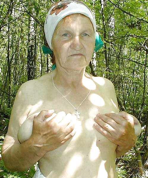 Sex Sexy grannies! Amateur Mixed! image