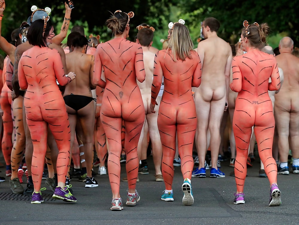 Sex public streaking image
