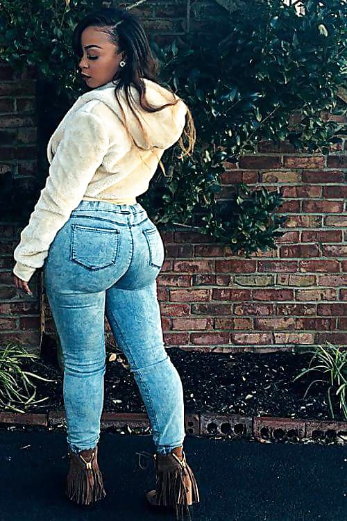 Sex Big Sexy Asses in Tight Pants image