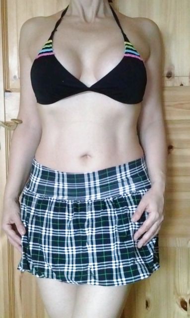 Sex Hot & Sexy German Amateur ebay Girls image