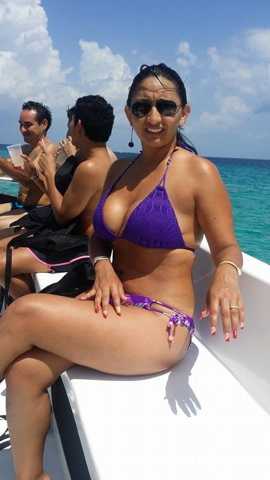 Warm Up With These Bikini MILFS 15 - 135 Photos 